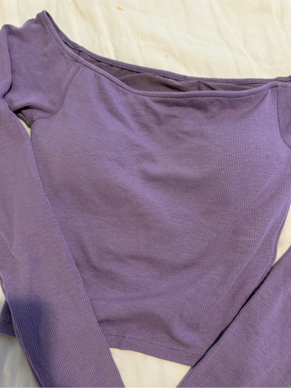 KN Purple Off-Shoulder Long Sleeve Women's Top EUC 1358 - Picture 2 of 10